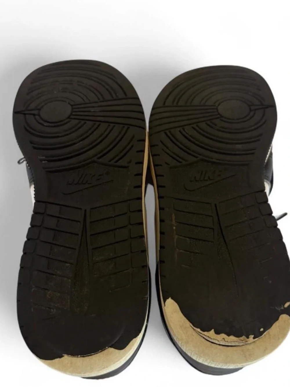 Womans Nike Air Jordan 1 Mid Black White Gold/Yellow Sneakers